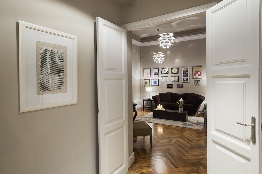 Bachome Gallery B&B Barcelona Ngoại thất bức ảnh