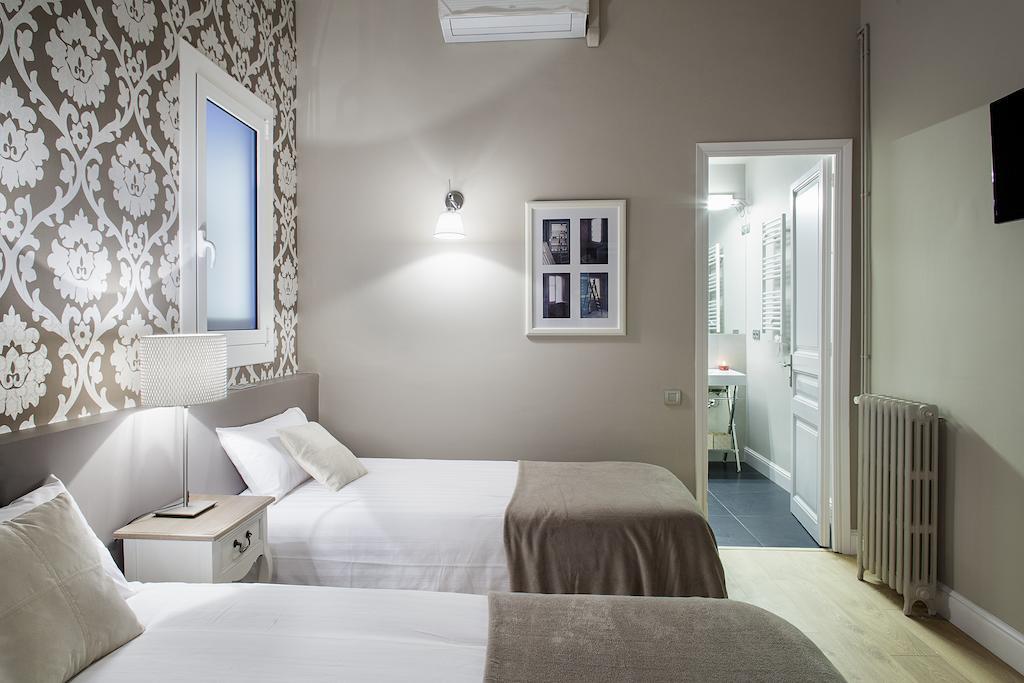 Bachome Gallery B&B Barcelona Phòng bức ảnh