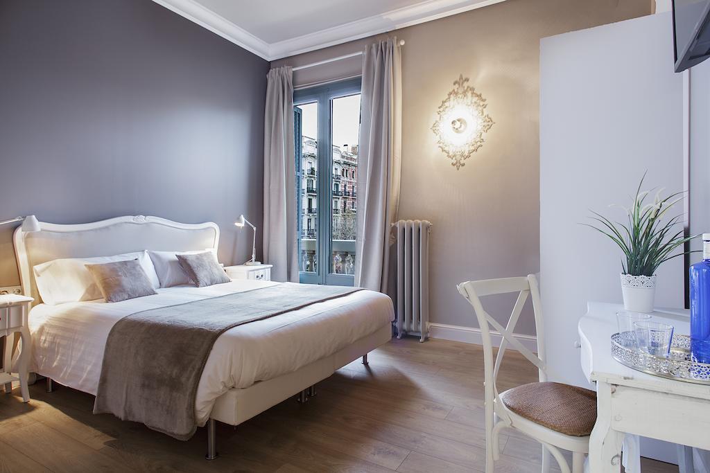 Bachome Gallery B&B Barcelona Phòng bức ảnh