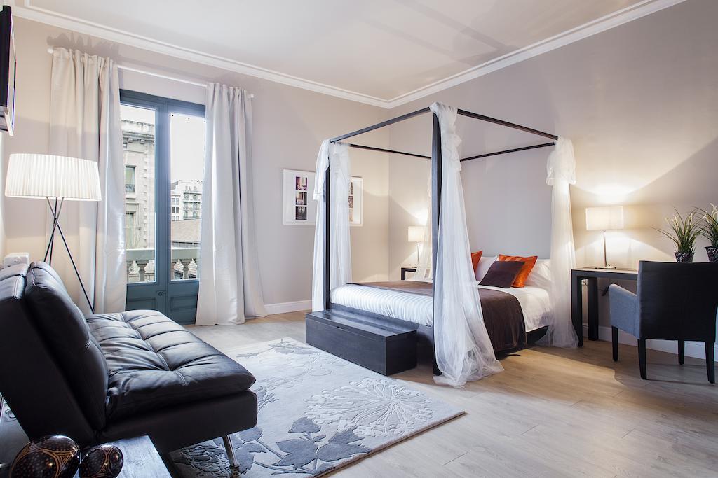 Bachome Gallery B&B Barcelona Phòng bức ảnh
