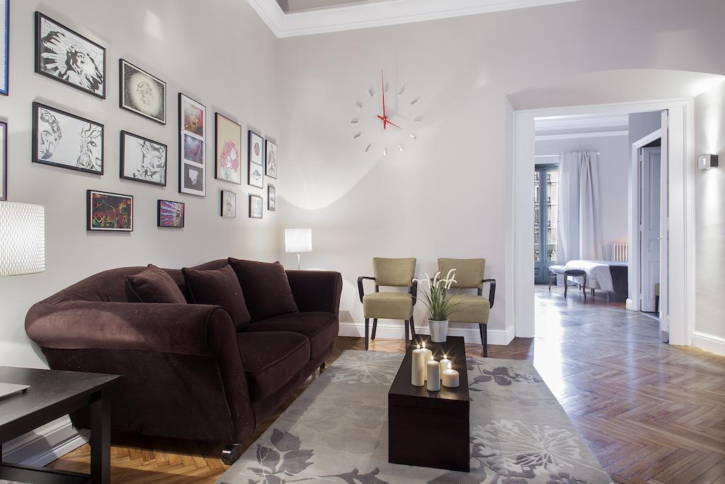 Bachome Gallery B&B Barcelona Phòng bức ảnh
